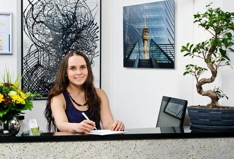 חדר קומפורט, Am Hofgarten