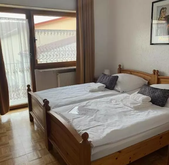 Standard-huone, Bettelhaus