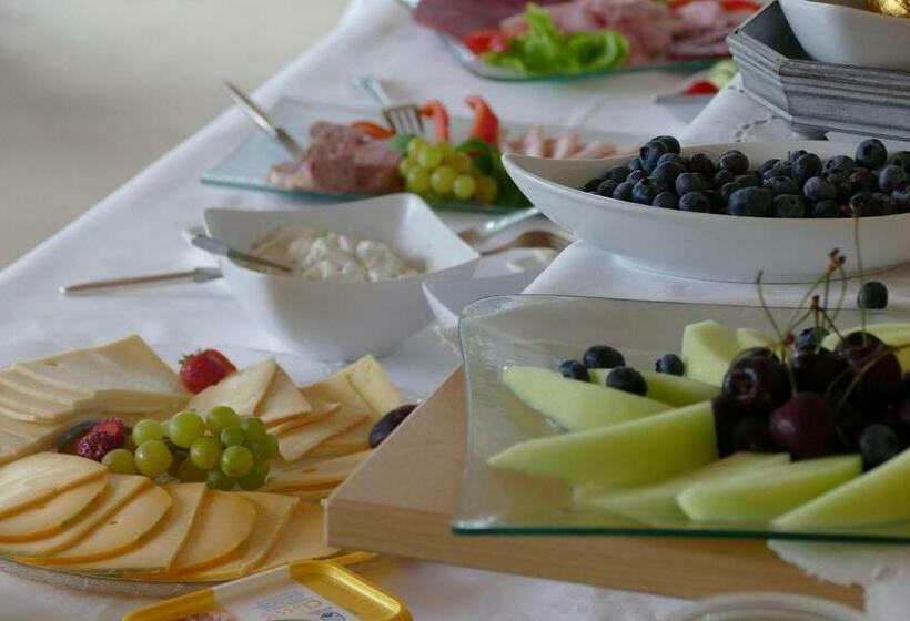 اتاق استاندارد, Haus Am Karpfenteich