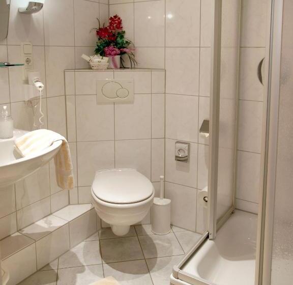 标准间, Haus Andrea