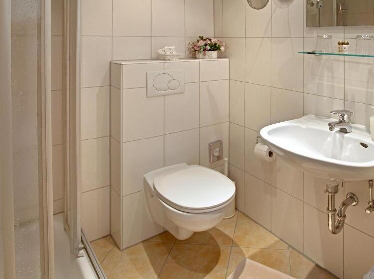 标准间, Haus Andrea