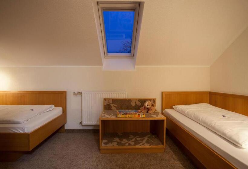 家庭间, Haus Andrea