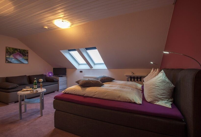 家庭间, Haus Andrea