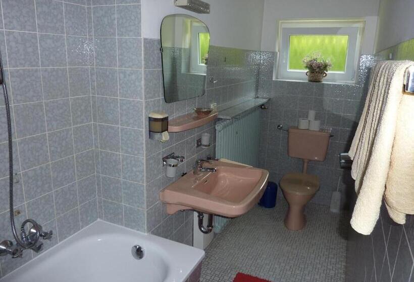 Номер Стандарт, Heidehaus