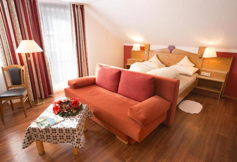 Апартаменты 1 Спальня, Helmerhof