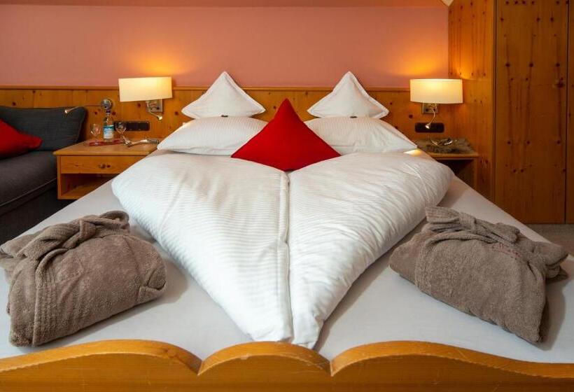 Номер Стандарт Вид на Горы, Helmerhof