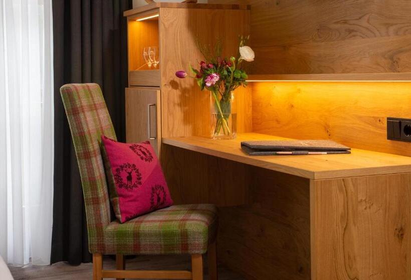 Номер Стандарт, Helmerhof