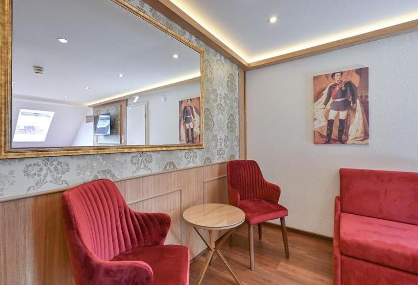 اتاق لوکس چهار تخته, Ludwigs