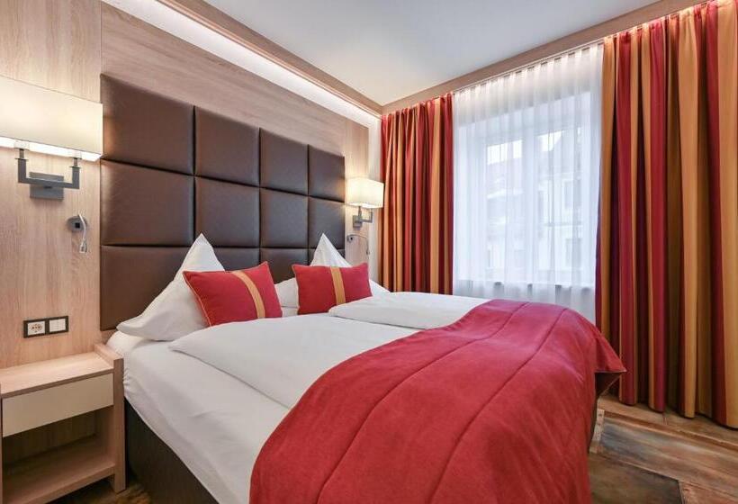 اتاق سوپریور, Ludwigs