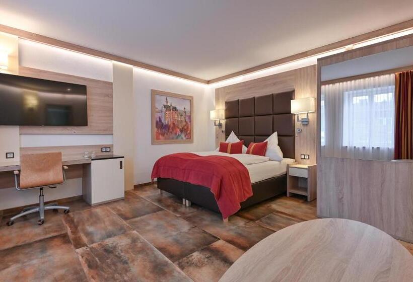 اتاق لوکس چهار تخته, Ludwigs