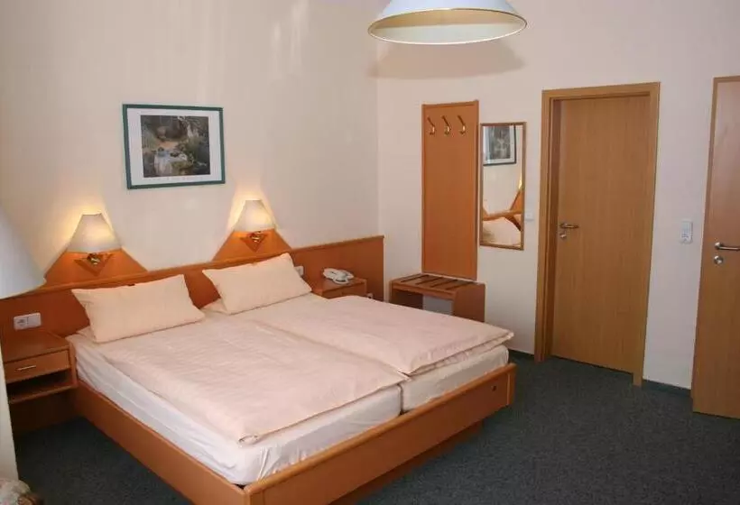 Standard-huone, Petersen