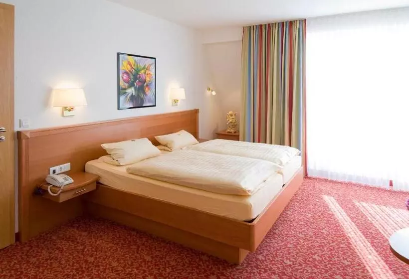 Standard-huone, Petersen