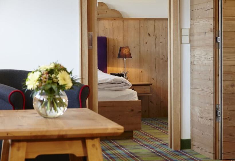 Семейный Номер, Relais & Châteaux Gut Steinbach Hotel Chalets Spa
