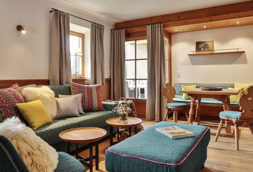 Люкс, Relais & Châteaux Gut Steinbach Hotel Chalets Spa