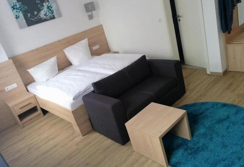 컴포트 룸, Stadtvilla Central