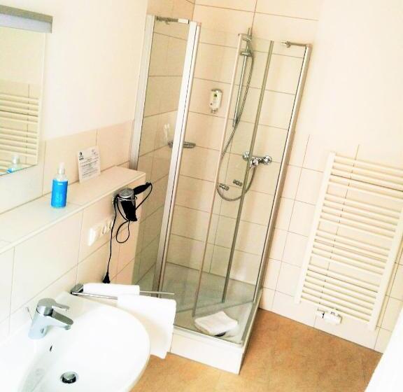 스탠다드 스튜디오, Stadtvilla Central