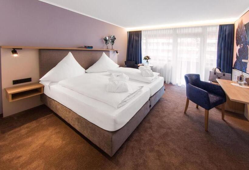 Номер Стандарт с Балконом, Thermen Hotel Rottaler Hof