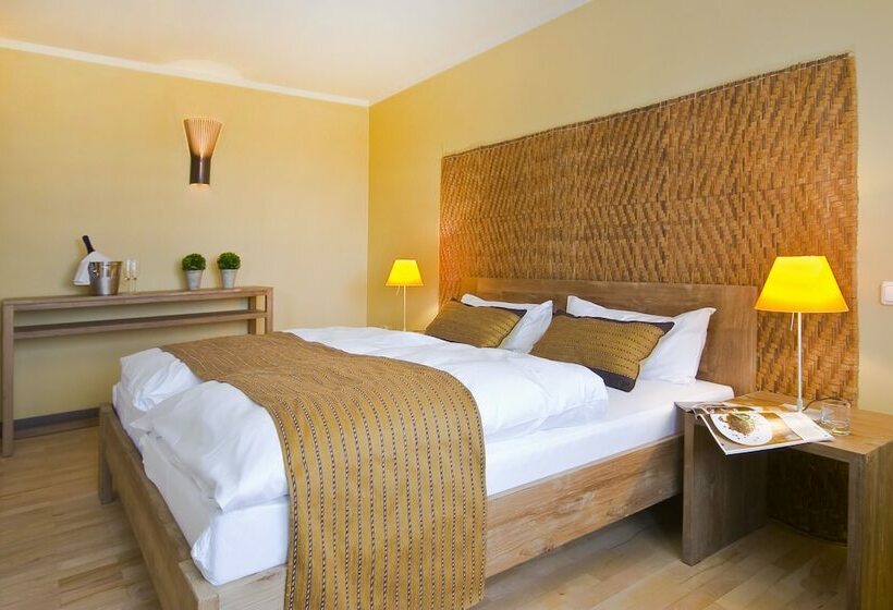 Номер Superior, Viva Sky