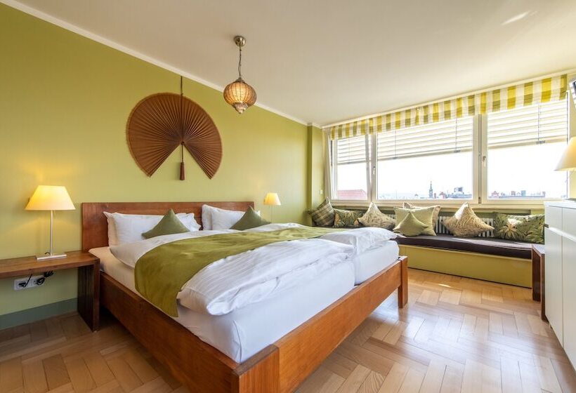 Номер Superior, Viva Sky