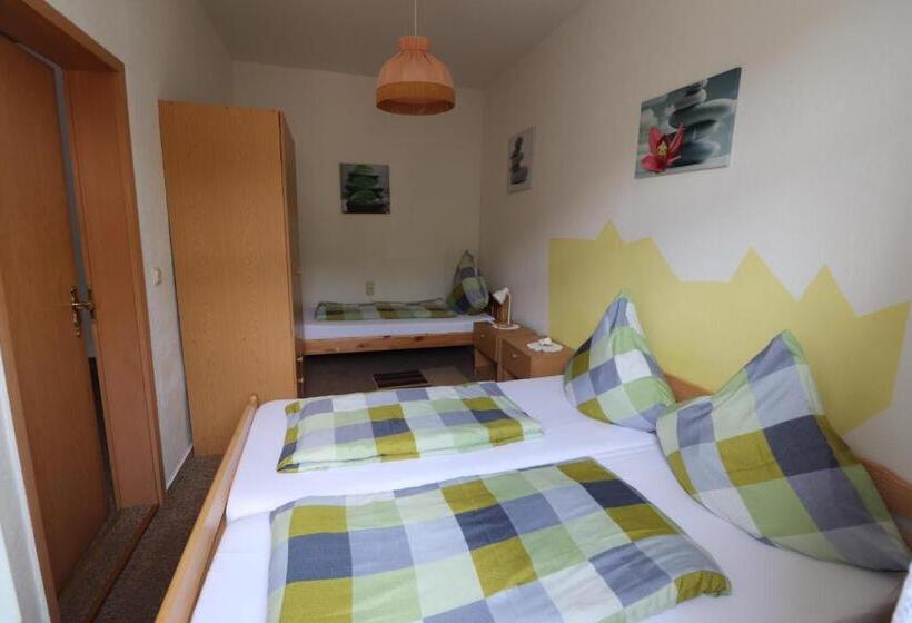 스탠다드 트리플 룸, Weißes Roß