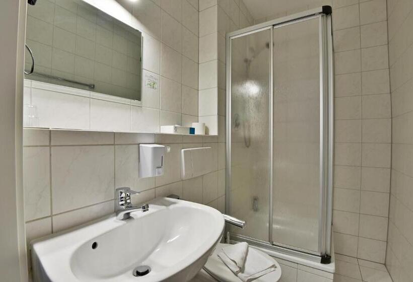 舒适型房间, Zum Gründle