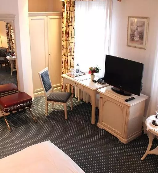 Standard-huone, Parkhotel Fischer