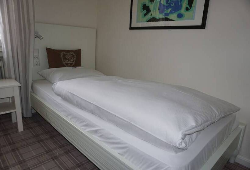 Quarto Estandar Individual, Landgasthof Lauterhausle