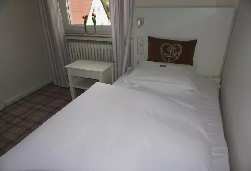 スタンダードシングルルーム, Landgasthof Lauterhausle