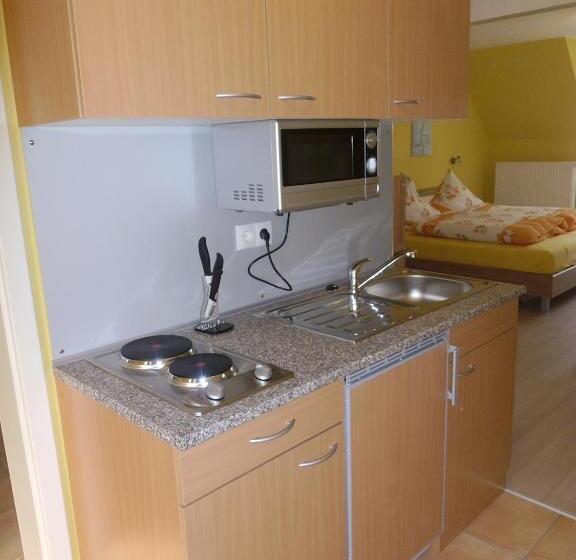 スタンダードルーム, Pension Lelila Rust Ex Gästehaus Milella