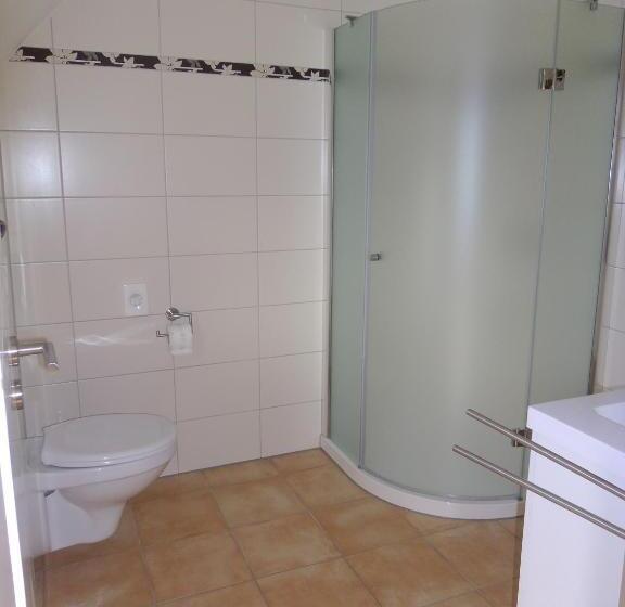 スタンダードルーム, Pension Lelila Rust Ex Gästehaus Milella