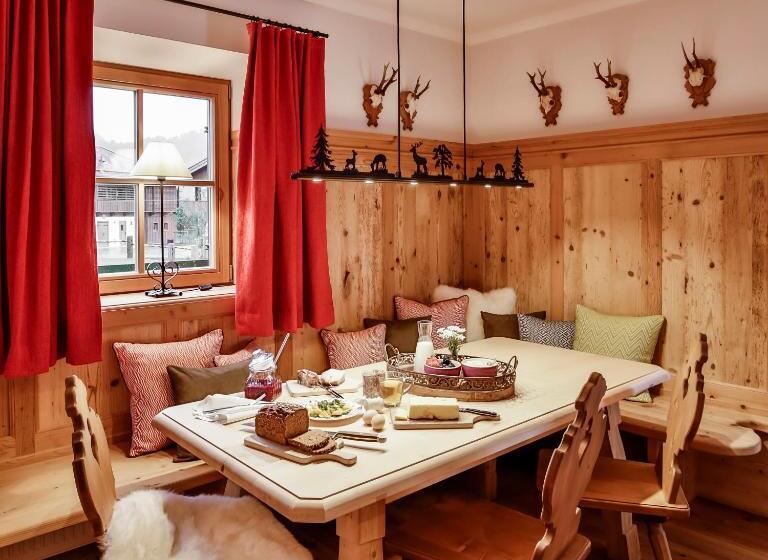 デラックススイート, Relais & Châteaux Gut Steinbach Hotel Chalets Spa