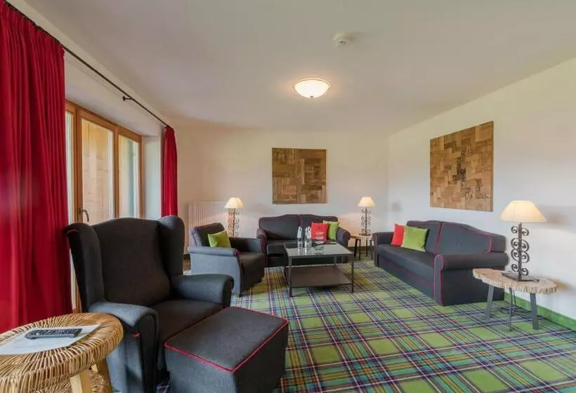 スイート（家族用）, Relais & Châteaux Gut Steinbach Hotel Chalets Spa