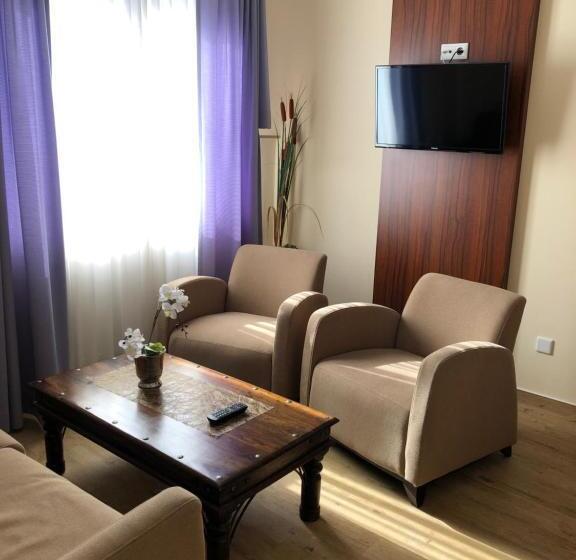 스위트, Akzent Hotel Jonathan