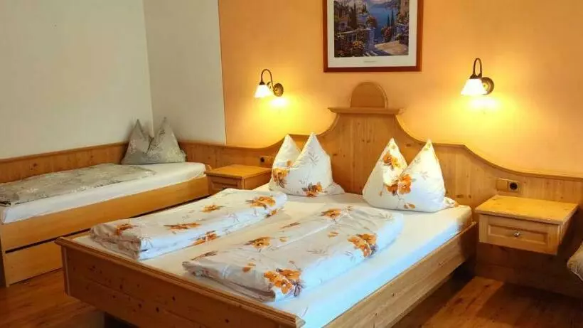 اتاق استاندارد, Pension Berghof