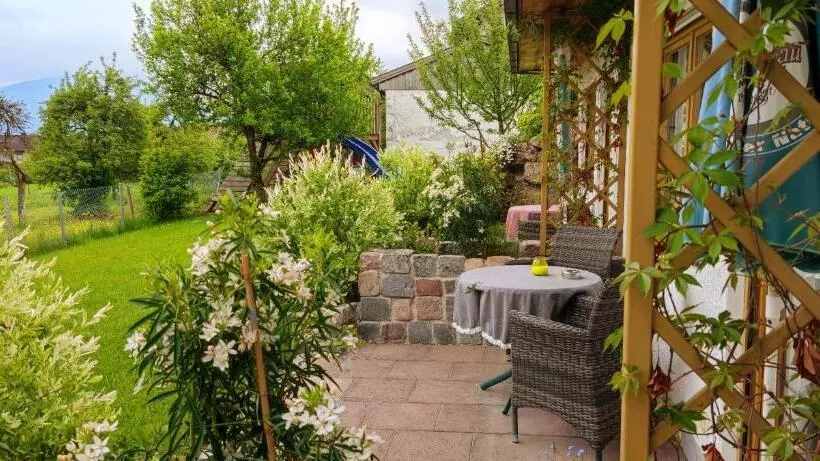 اتاق استاندارد سه نفره, Pension Berghof