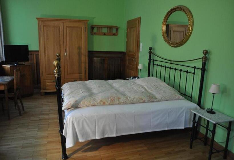 Romantic Room, Cramer Bed & Breakfast