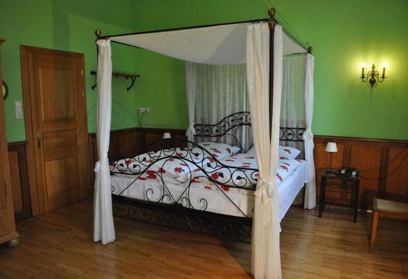 Номер Стандарт Вид на Сад, Cramer Bed & Breakfast