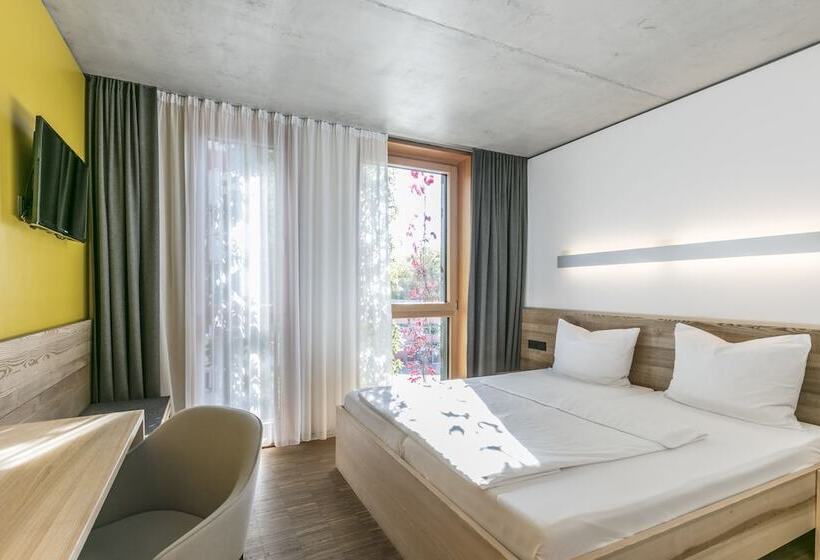Номер Стандарт Индивидуальный, Green City Hotel Vauban