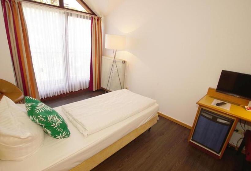 اتاق کلاسیک یک تخته, Gut Hotel Tannenhof