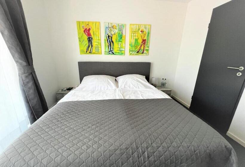 스탠다드 룸, Aggerschlösschen