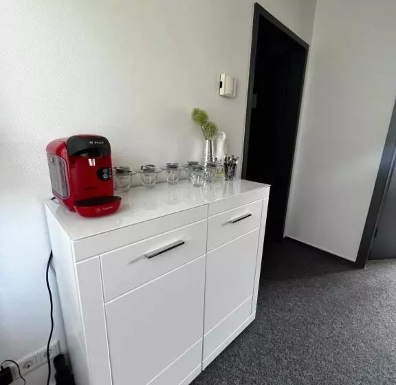Classic-perhehuone, Aggerschlösschen