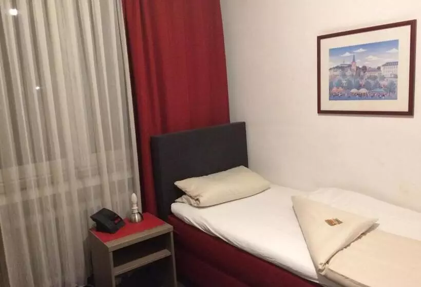 スタンダードシングルルーム, Central Hotel Troisdorf