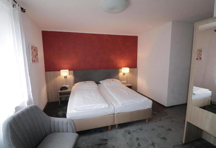 غرفة قياسية, Central