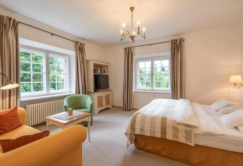 سوییت جونیور, Geldernhaus Hotel Garni