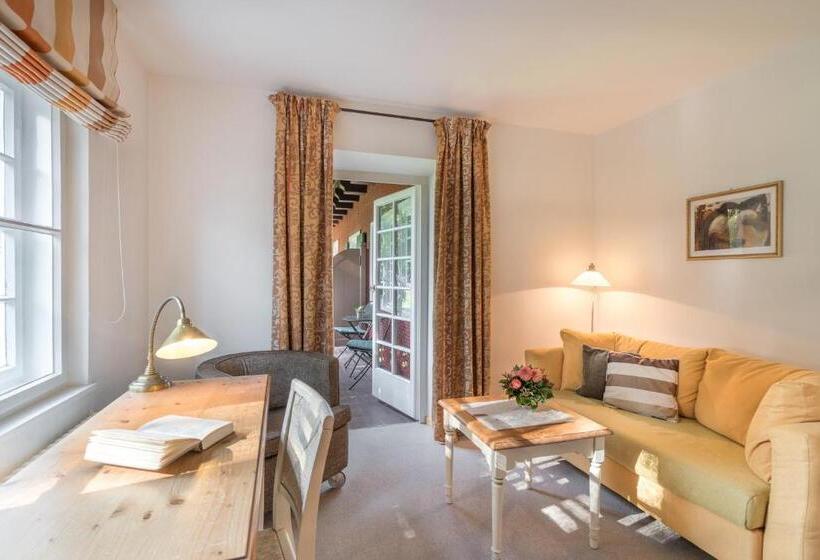 سوییت جونیور, Geldernhaus Hotel Garni