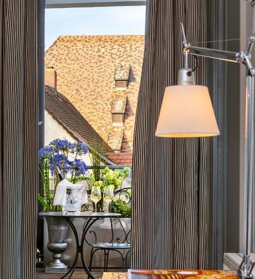 Номер Deluxe, Goliath Am Dom