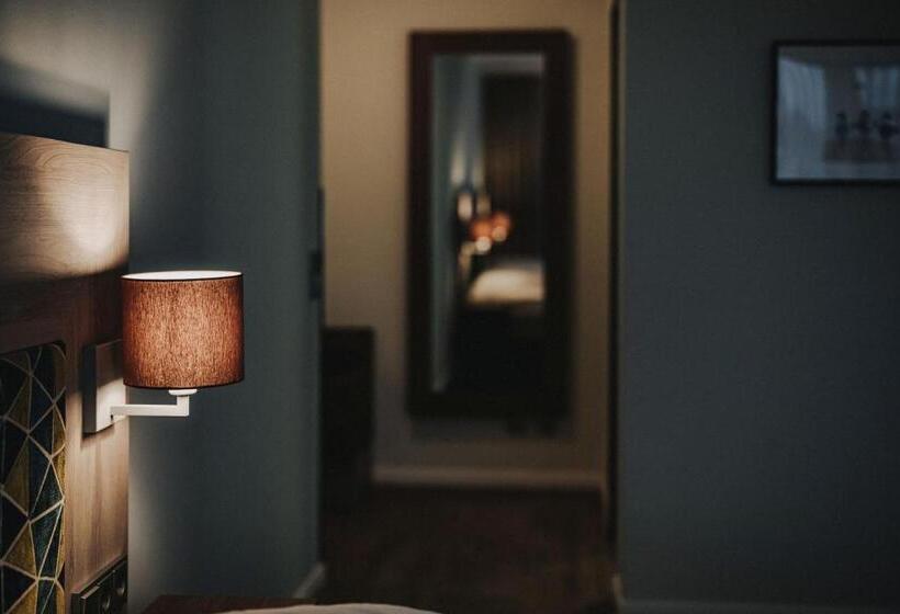 Pokój Deluxe z Balkonem, Graf Bentinck