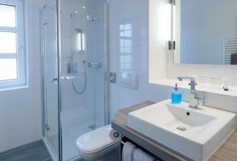 Pokój Deluxe z Balkonem, Graf Bentinck