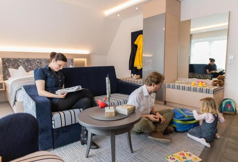 Pokój Deluxe z Balkonem, Graf Bentinck