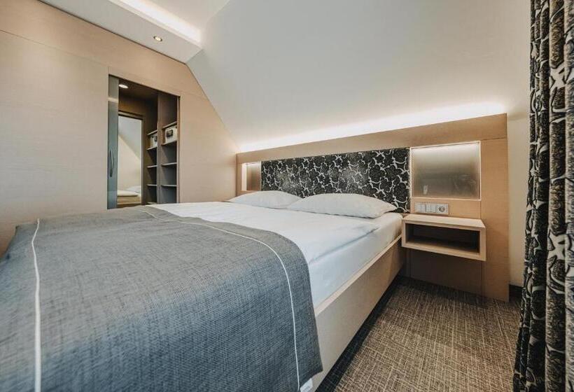 Pokój Standard, Graf Bentinck